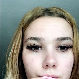 Meet your Posher, Hanna